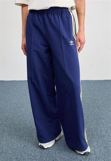 adidas originals sports club loose track pant - jogginghose|adidas originals joggers.